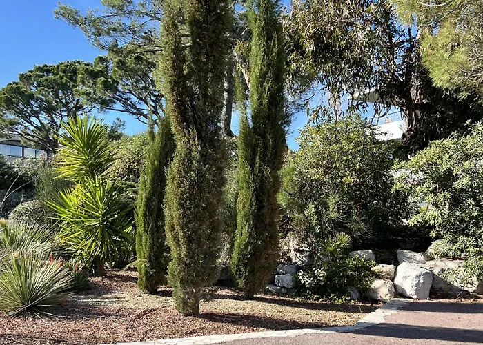 Riviera De Bahia * Villeneuve-Loubet